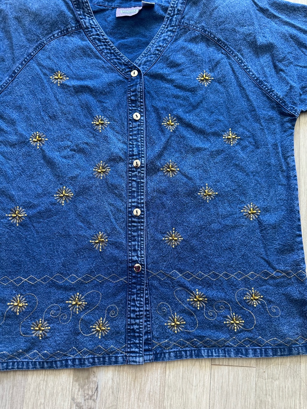 Vintage Premier Blue Denim Button-Front Shirt with Gold Star Embroidery Size 2X - Picture 3 of 7